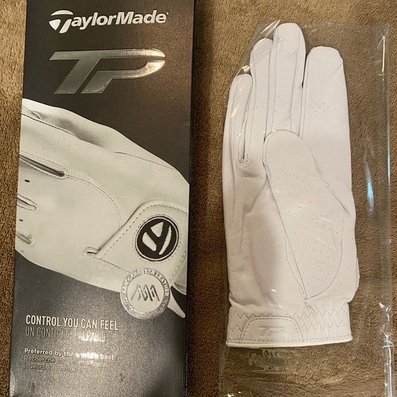 Ladies TaylorMade TP Right Hand, Large Golf Glove Brand New - Picture 2 of 8